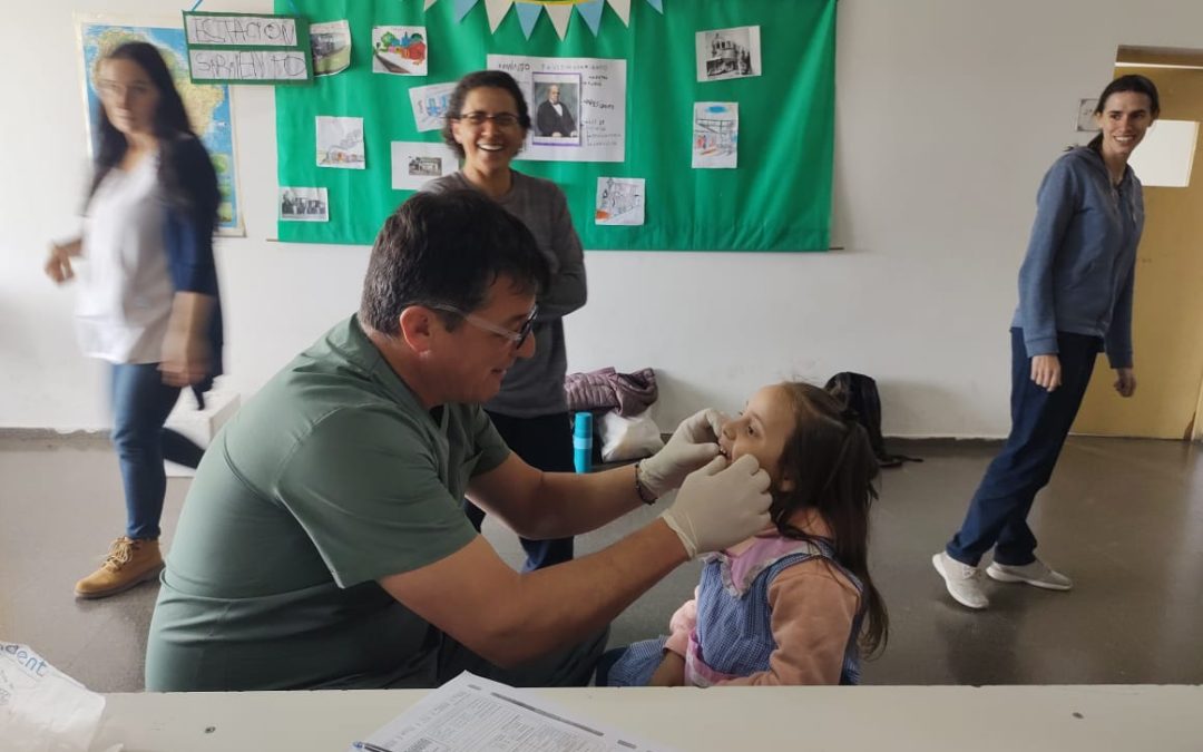 JORNADA DE SALUD RURAL EN EL PARAJE SAN EDUARDO, CON ALUMNOS/AS Y FAMILIAS DE LA ESCUELA Nº 41