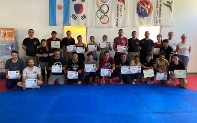 INSPECTORES DE TRÁNSITO Y ALUMNOS/AS DE LA ESCUELA MUNICIPAL DE TAEKWONDO OLÍMPICO REALIZARON UN SEMINARIO DE CAPACITACIÓN EN SEGURIDAD OPERATIVA