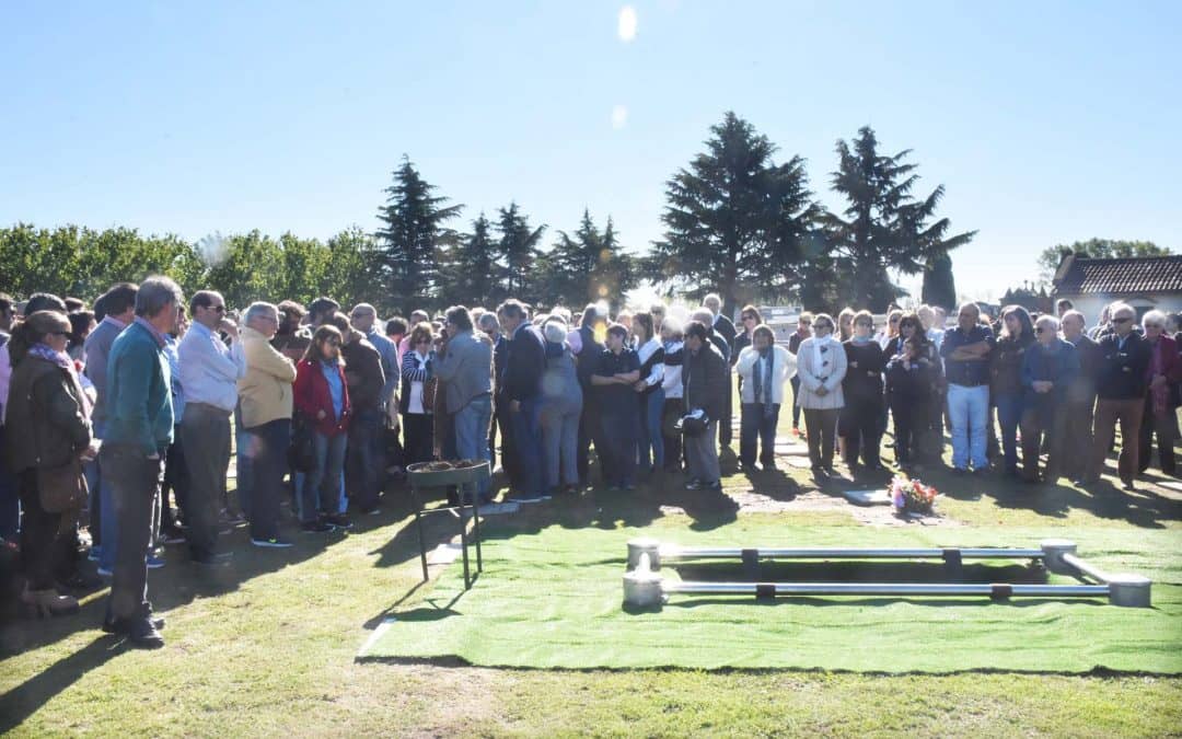 FUERON SEPULTADOS LOS RESTOS DEL EX INTENDENTE MUNICIPAL JUAN CARLOS FONT