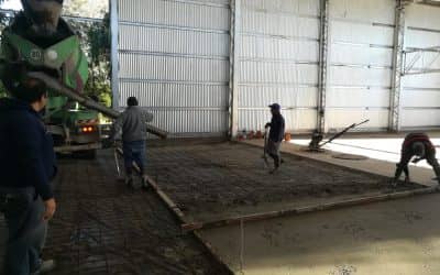 El Municipio realizó la segunda etapa de hormigón correspondiente al piso del gimnasio de los barrios Aramendi y Bicentenario