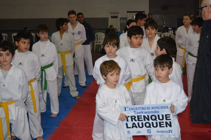 LA ESCUELA DE TAEKWONDO MUNICIPAL PARTICIPO DE UN ENCUENTRO REGIONAL EN DAIREAUX