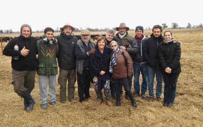 EL INTENDENTE Y FUNCIONARIOS VISITARON EL PROYECTO DE PRODUCCIÓN AGROECOLÓGICA TEKOPORA