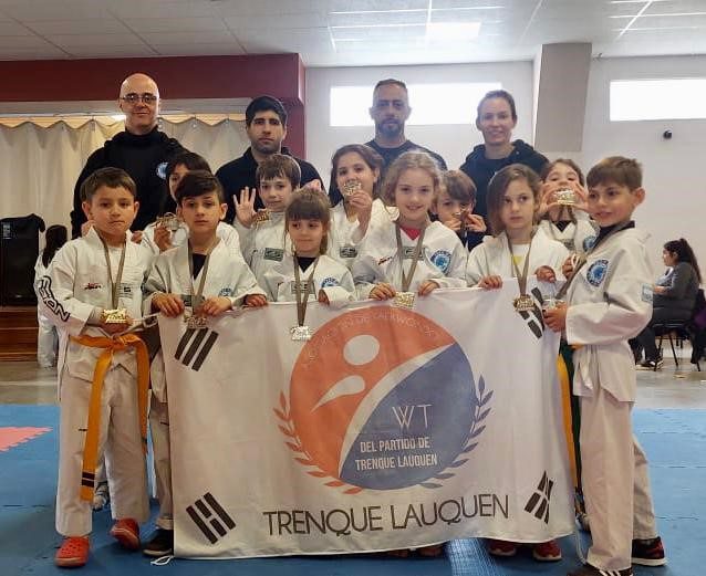 EL TAEKWONDO OLÍMPICO DE TRENQUE LAUQUEN BRILLÓ EN EL CAMPEONATO ABIERTO DE LA PAMPA