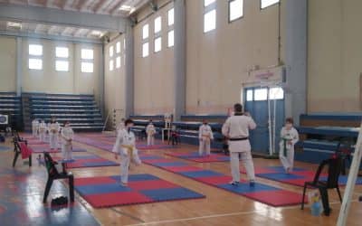 LA ESCUELA MUNICIPAL DE TAEKWONDO OLÍMPICO VOLVIÓ A LA ACTIVIDAD PRESENCIAL EN EL POLIDEPORTIVO POROTO ABÁSOLO