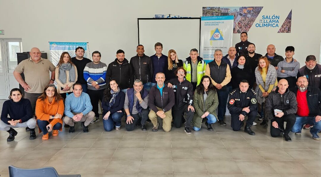 TRENQUE LAUQUEN PARTICIPÓ EN JUNÍN DE UNA JORNADA REGIONAL DE CAPACITACIÓN SOBRE DEFENSA CIVIL