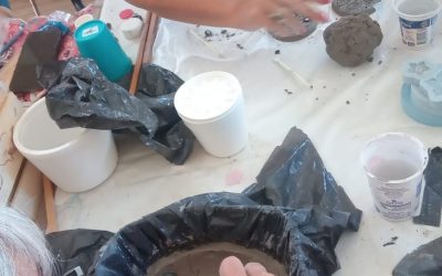 TALLER INTENSIVO DE VERANO “CREACIONES EN PASTA PIEDRA” EN BERUTI PARA ADOLESCENTES Y ADULTOS