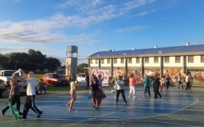 EL TALLER DE DANZA “SOÑANDO FOLCLORE” QUE SE DICTA EN EL CIC DEL BARRIO ESPERANZA CUMPLE 4 AÑOS, Y LO FESTEJA ESTE DOMINGO (17) CON UN ENCUENTRO EN EL PLAYÓN DE LA ESCUELA TÉCNICA