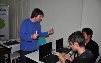 Se realiza un taller básico de Arduino
