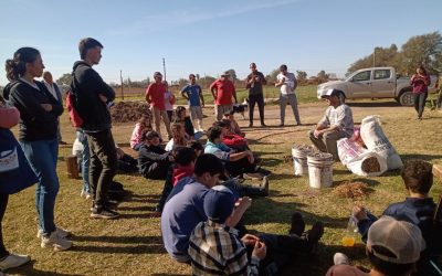 TREINTA DE AGOSTO: SE DICTÓ EL TALLER DE ABONO ORGÁNICO