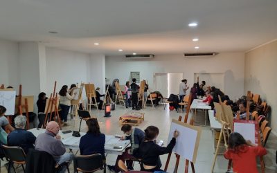 CON UNA IMPORTANTE PARTICIPACIÓN DE MURALISTAS, ARTISTAS PLÁSTICOS Y DOCENTES DE ARTÍSTICA, COMENZÓ EL TALLER DE “MURALISMO EN TÉCNICAS PERDURABLES”