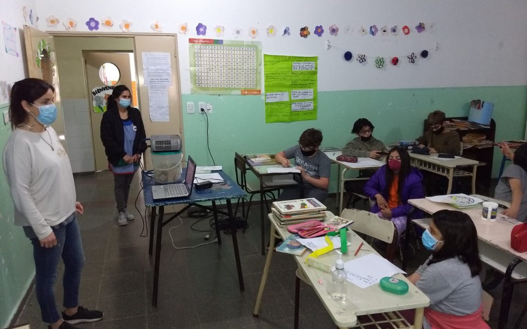 SALUD COMUNITARIA DIO EN EL CENTRO EDUCATIVO COMPLEMENTARIO Nº 801 UN TALLER DE NUTRICIÓN QUE PUSO EL ACENTO EN EL TEMA DE LA CELIAQUÍA