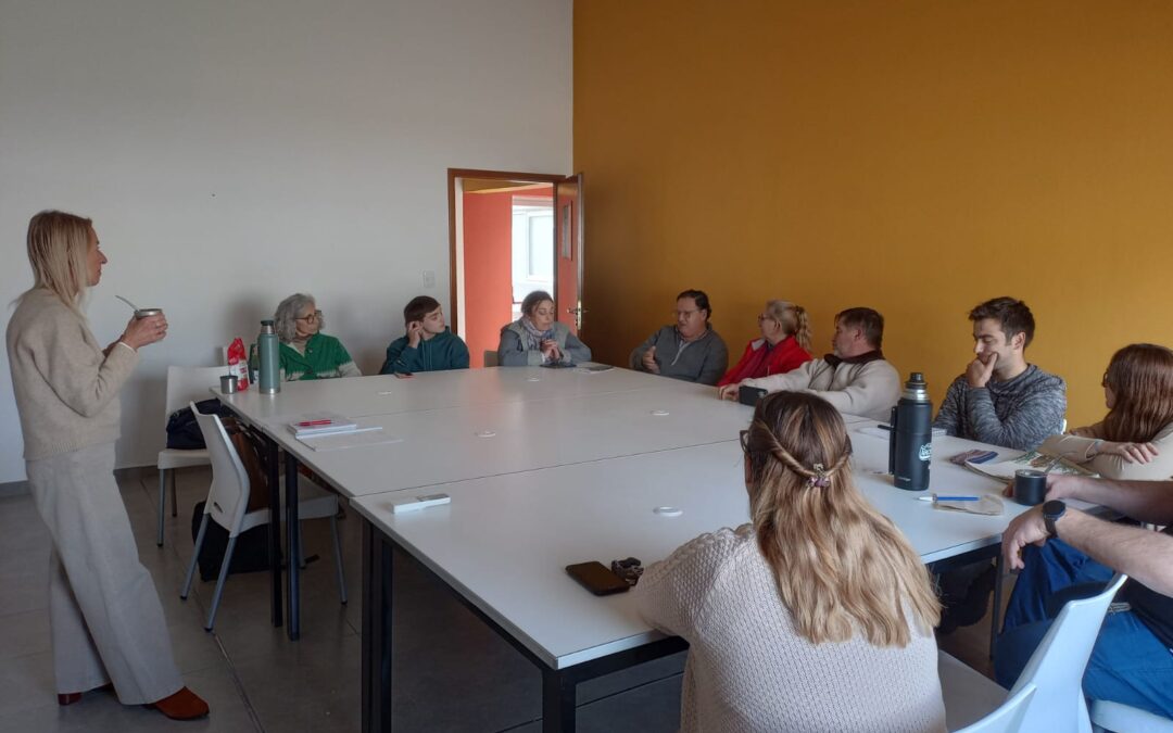 COMENZÓ EL TALLER DE REDES SOCIALES PARA PRESTADORES TURÍSTICOS EN EL POLO CIENTÍFICO TECNOLÓGICO MUNICIPAL