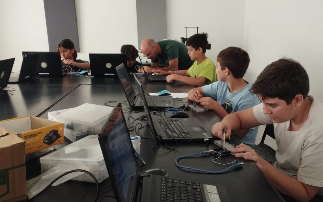 PARA APRENDER Y DISFRUTAR: EL POLO CIENTÍFICO TECNOLÓGICO MUNICIPAL ABRE LA INSCRIPCIÓN PARA LOS TALLERES DE FEBRERO