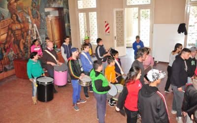 Talleres de percusión, vestuario y cartapesta
