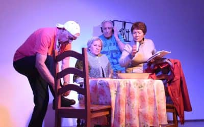 ADULTOS MAYORES LOCALES Y DE RIVADAVIA ACTUARON FRENTE A UN RECONOCIDO JURADO DE TEATRO