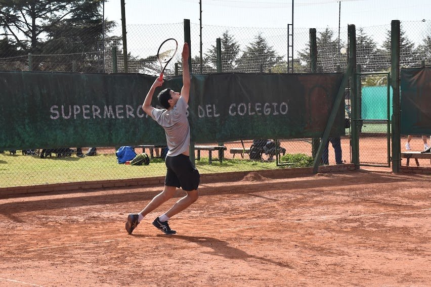 JUEGOS BONAERENSES: LOS PRIMEROS CLASIFICADOS A LA FINAL PROVINCIAL EN TENIS, GOLF Y PELOTA