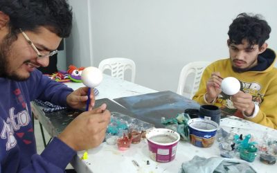 COMENZÓ EL TALLER DE TÍTERES QUE COORDINA LA OFICINA MUNICIPAL PARA PERSONAS CON DISCAPACIDAD