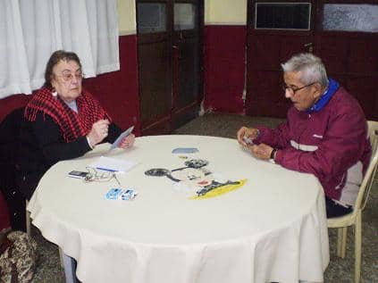 Abuelos del Castella participan de los torneos de adultos mayores