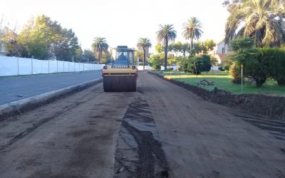 EL MUNICIPIO COMENZÓ CON LA COLOCACIÓN DE TOSCA EN PLAZA SAN MARTÍN