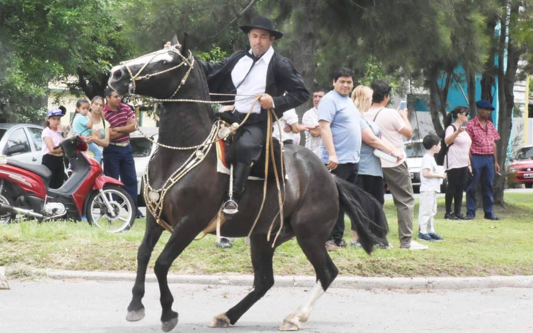 CULTURA CONVOCA A AGRUPACIONES Y VECINOS A PARTICIPAR DEL DESFILE CRIOLLO, MOTOS Y AUTOS ANTIGUOS