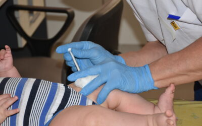 SE ADELANTA LA APLICACIÓN DE LA TRIPLE VIRAL A LOS 18 MESES DE EDAD: A PARTIR DE ENERO 2026 HAY QUE DARSE LA SEGUNDA DOSIS DE LA VACUNA CONTRA SARAMPIÓN, RUBÉOLA Y PAROTIDITIS