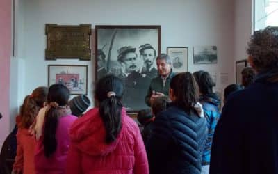 Estudiantes realizaron hoy (miércoles) una recorrida por los museos