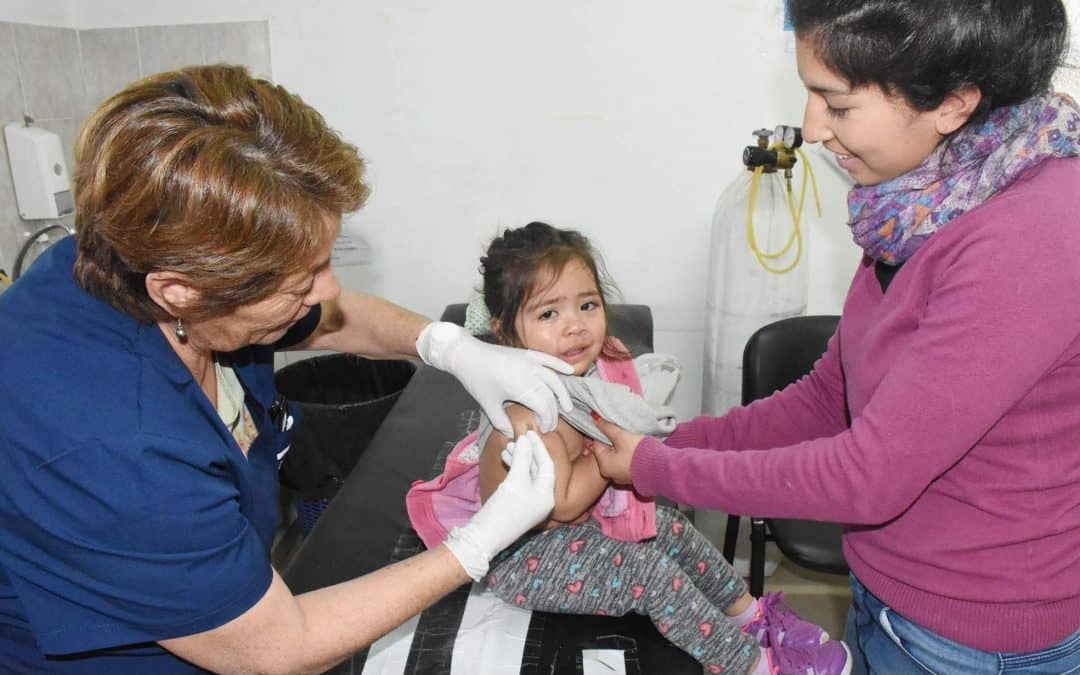 TRENQUE LAUQUEN LLEGÓ AL 98% DE COBERTURA EN LA CAMPAÑA DE VACUNACIÓN TRIPLE VIRAL