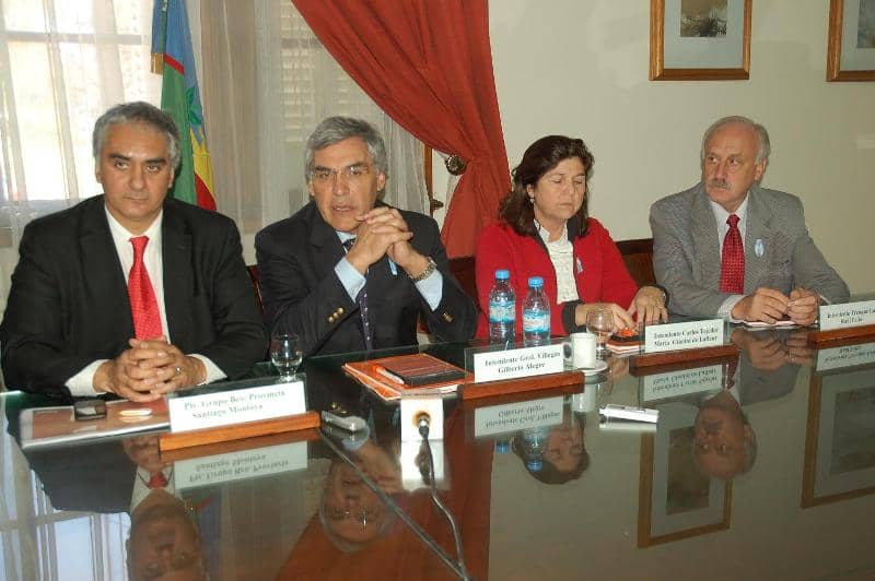 Feito, con intendentes en Villegas