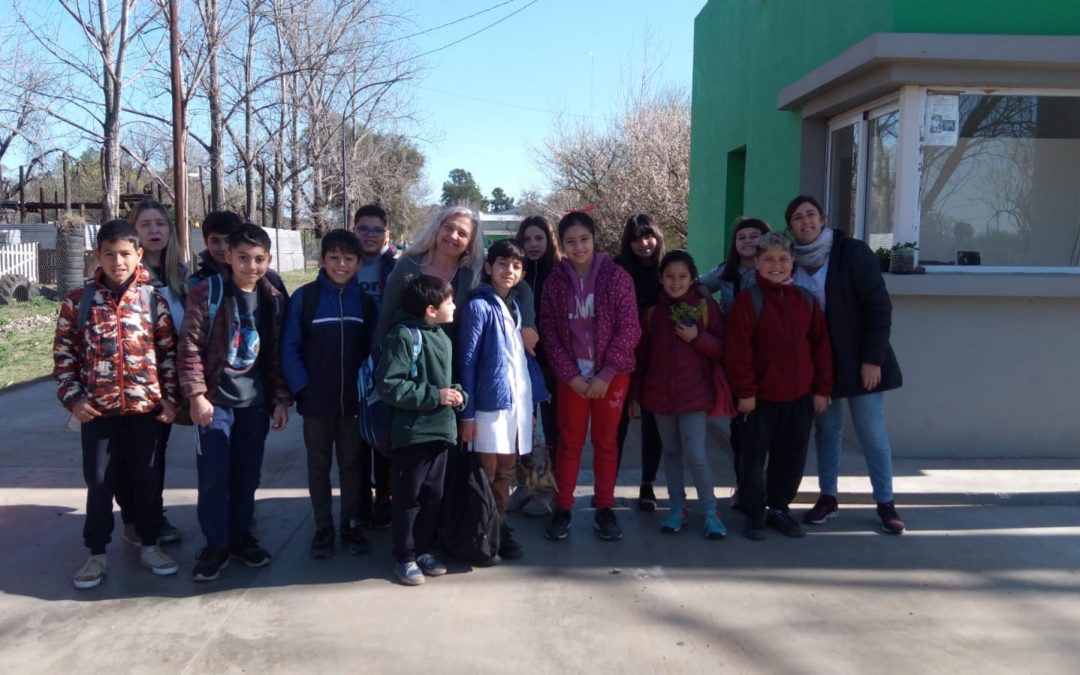 UN GRUPO DE ALUMNOS/AS DE LA ESCUELA Nº 46 RECORRIÓ EL POLO AMBIENTAL TRENQUE LAUQUEN