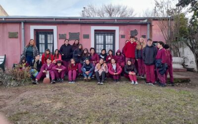 ESTUDIANTES DEL INSTITUTO NUESTRA SEÑORA DEL ROSARIO VISITARON EL MUSEO ALMAFUERTE POR EL DÍA DEL ESCRITOR BONAERENSE