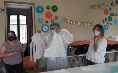 EL INTENDENTE VISITÓ LA COOPERATIVA TEXTIL DE BERUTI, DONDE SE CONFECCIONAN ELEMENTOS DE SEGURIDAD PARA EL PERSONAL DEL HOSPITAL