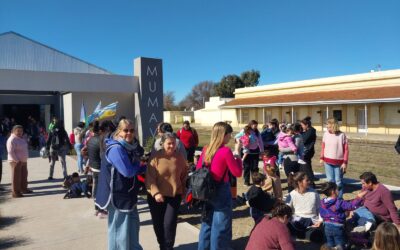9° ENCUENTRO DE ARTE MURAL: LOS NIÑOS/AS DE LOS JARDINES MATERNALES VISITARON EL MUMAV Y RECORRIERON LA MUESTRA “EL NIÑO QUE HABITO”