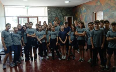 LA EP 20 DE TRONGÉ Y ALUMNOS DE SEXTO GRADO DEL INSTITUTO DI GERÓNIMO VISITARON LOS MUSEOS HISTÓRICO REGIONAL Y FERROVIARIO