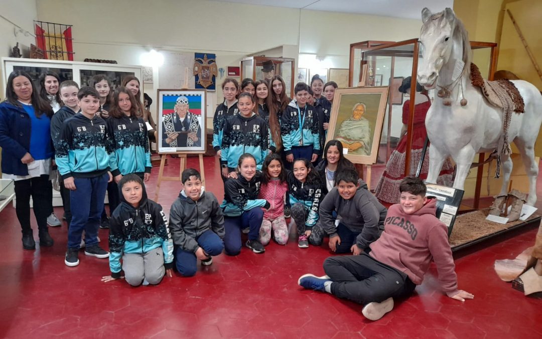 LA ESCUELA Nº 2 Y EL JARDÍN PRÍNCIPE DE PAZ RECORRIERON EL MUSEO HISTÓRICO REGIONAL