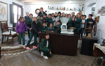 ESTUDIANTES DEL COLEGIO NUEVO SURCO DE AMÉRICA VISITARON HOY (MIÉRCOLES) EL MUSEO ALMAFUERTE