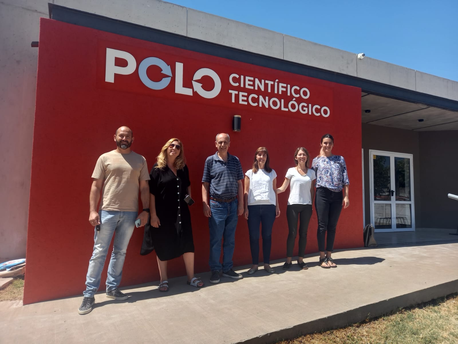EL POLO CIENTÍFICO TECNOLÓGICO RECIBIÓ LA VISITA DE UNA DELEGACIÓN DEL ...