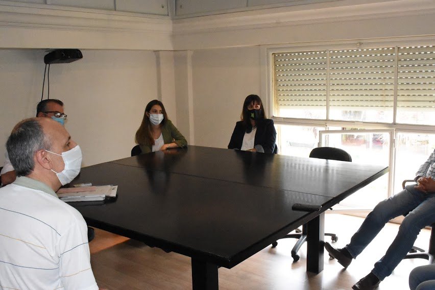 UNA DELEGACIÓN DEL MUNICIPIO DE RAMALLO VISITÓ TRENQUE LAUQUEN Y SE REUNIÓ CON FUNCIONARIOS PARA INTERIORIZARSE SOBRE DIVERSOS TEMAS