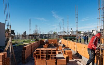 EL MUNICIPIO AVANZA CON LA CONSTRUCCIÓN DE LAS VIVIENDAS POR CÍRCULO CERRADO EN 30 DE AGOSTO