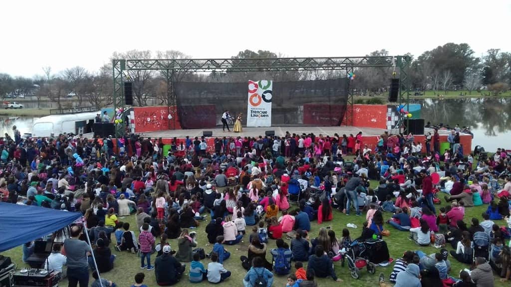 JUEGOS, PASEOS, DISFRACES, KARAOKE, BAILES, SORTEOS Y UN MUSICAL INFANTIL, POR EL FESTEJO DEL DÍA DEL NIÑO