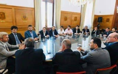 MIGUEL FERNANDEZ Y OTROS ONCE JEFES COMUNALES SE REUNIERON AYER CON EL MINISTRO ROGELIO FRIGERIO