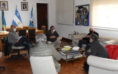 FERNÁNDEZ RECIBIÓ A AUTORIDADES DEL CÍRCULO MÉDICO Y A REPRESENTANTES DE TRES GREMIOS: UOCRA, UTHGRA Y COMERCIO