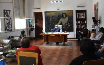 EL INTENDENTE SE REUNIÓ HOY CON REPRESENTANTES DE LOS ENFERMEROS AUTOCONVOCADOS Y DEL SINDICATO MUNICIPAL