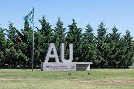 LLAMADO A CONCURSO DE PRECIOS POR LA COMPRA DE UN TRACTOR CORTA CÉSPED PARA LA AMPLIACIÓN URBANA