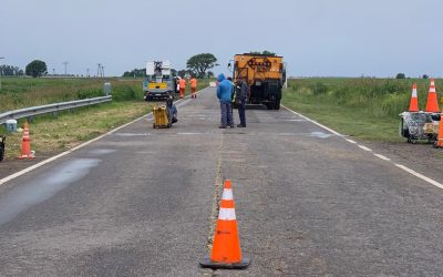 PUENTE DE CUERO DE ZORRO: COMENZARON LOS TRABAJOS PARA TRATAR DE RESTABLECER LA CIRCULACIÓN DE TRÁNSITO EN LA RUTA NACIONAL 33