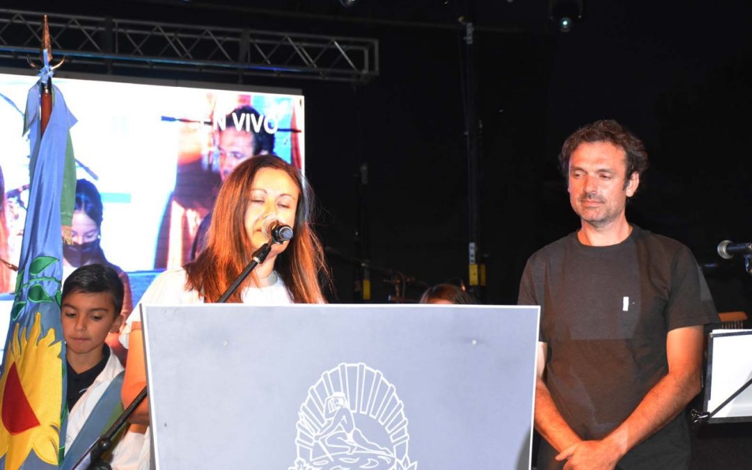 LOS FUNCIONARIOS CRISTIAN RABASA Y GERMANA CUNIBERTI, DESTACARON “EL PROCESO PARTICIPATIVO” DEL PROYECTO Y AGRADECIERON A LA COMUNIDAD POR “SU APORTE Y SU PACIENCIA”