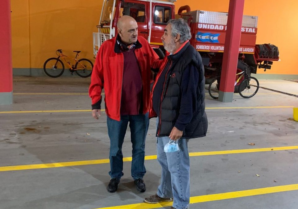 EL INTENDENTE YA DISPUSO UN ORGANIGRAMA DE TRABAJO DE EMERGENCIA PARA CUBRIR TODA LA CIUDAD APENAS EL TEMPORAL DE VIENTO REDUZCA UN POCO SU INTENSIDAD
