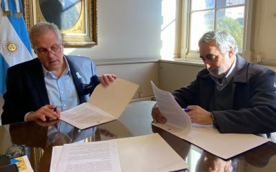 EL INTENDENTE Y EL MINISTRO DE EDUCACIÓN DE NACIÓN FIRMARON UN CONVENIO PARA CONSTRUIR EL JARDÍN DE INFANTES EN LA AU Y UN NUEVO EDIFICIO PARA EL INSTITUTO SUPERIOR DE FORMACIÓN DOCENTE Nº40