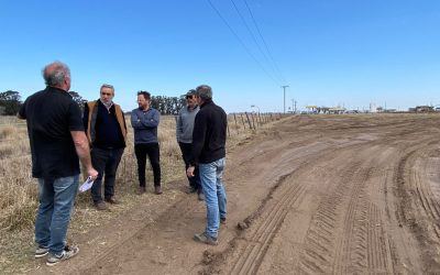 EL INTENDENTE RECORRIÓ EL SECTOR DONDE SE INSTALARÁ EL PARQUE INDUSTRIAL Y LOGÍSTICO DE 30 DE AGOSTO: YA COMENZARON LOS MOVIMIENTOS DE SUELO