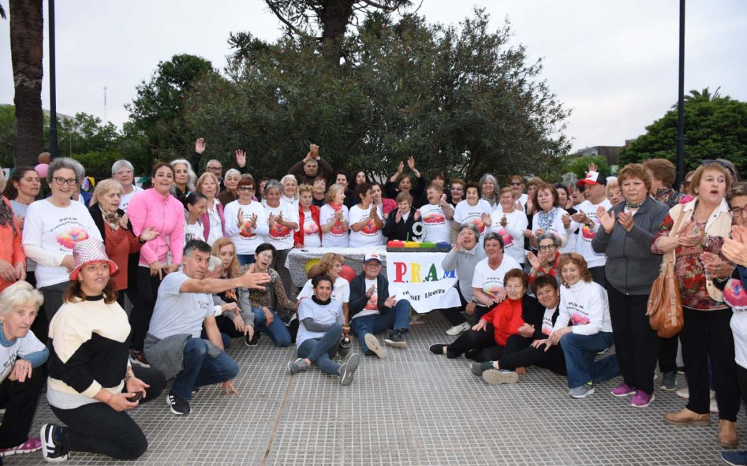 CON “LOS PIES EN LA TIERRA Y LA ALEGRÍA EN EL ALMA”, EL PRAM FESTEJÓ SUS NUEVE AÑOS EN LA PLAZA SAN MARTÍN