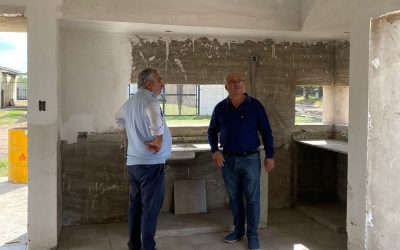EL INTENDENTE CONTINUÓ HOY EN BERUTI SU RECORRIDA POR OBRAS EN MARCHA: PARROQUIA, UNIDAD SANITARIA, CEMENTERIO, PLANTA DEPURADORA Y VIVIENDAS